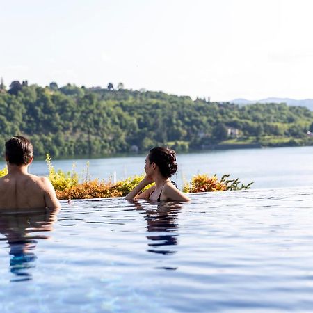 Serviced Apartments By Hotel De Charme Laveno Eksteriør billede