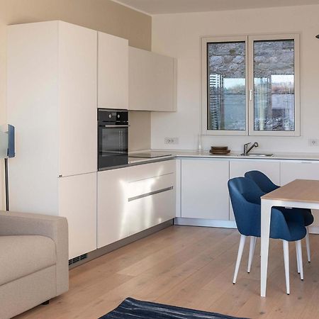 Serviced Apartments By Hotel De Charme Laveno Eksteriør billede