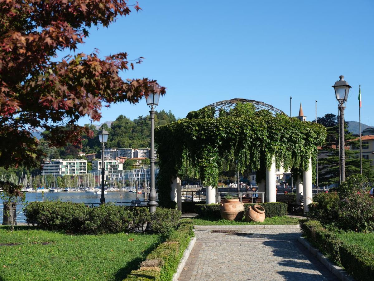 Serviced Apartments By Hotel De Charme Laveno Eksteriør billede