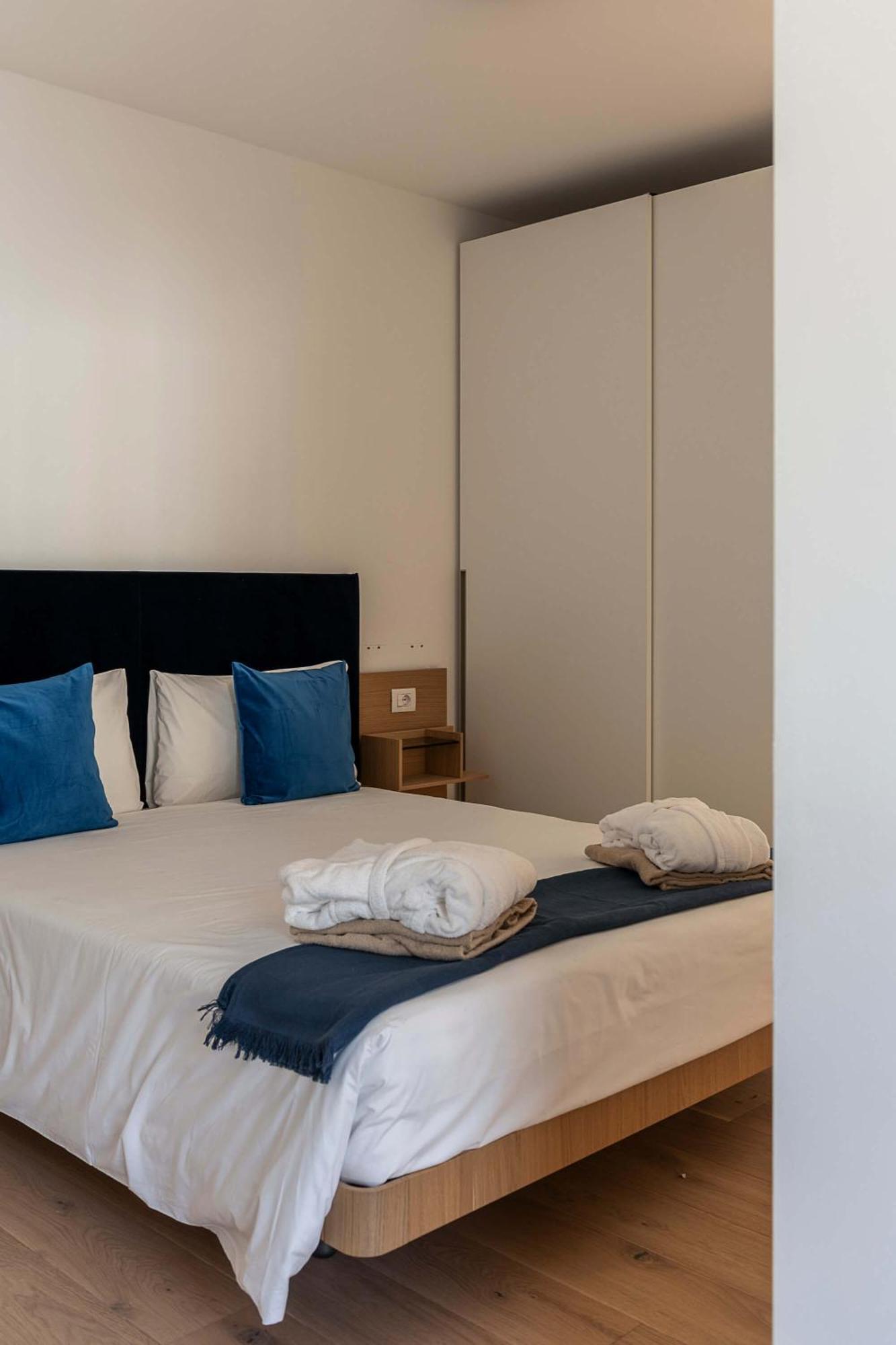 Serviced Apartments By Hotel De Charme Laveno Eksteriør billede